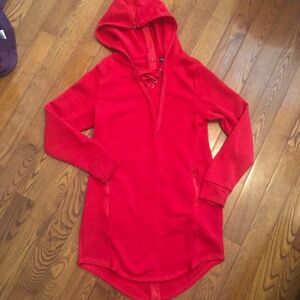 Roma Concept very long fitted dressier sweatshirt